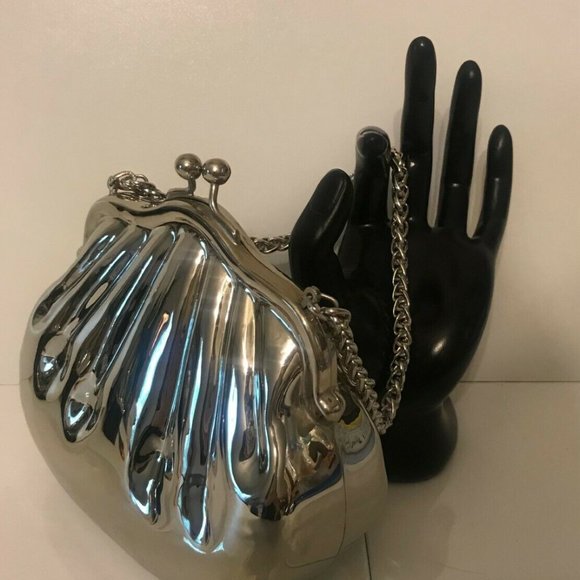 REAL SILVER VINTAGE SAKS FIFTH AVENUE PURSE BAG! - Picture 1 of 10